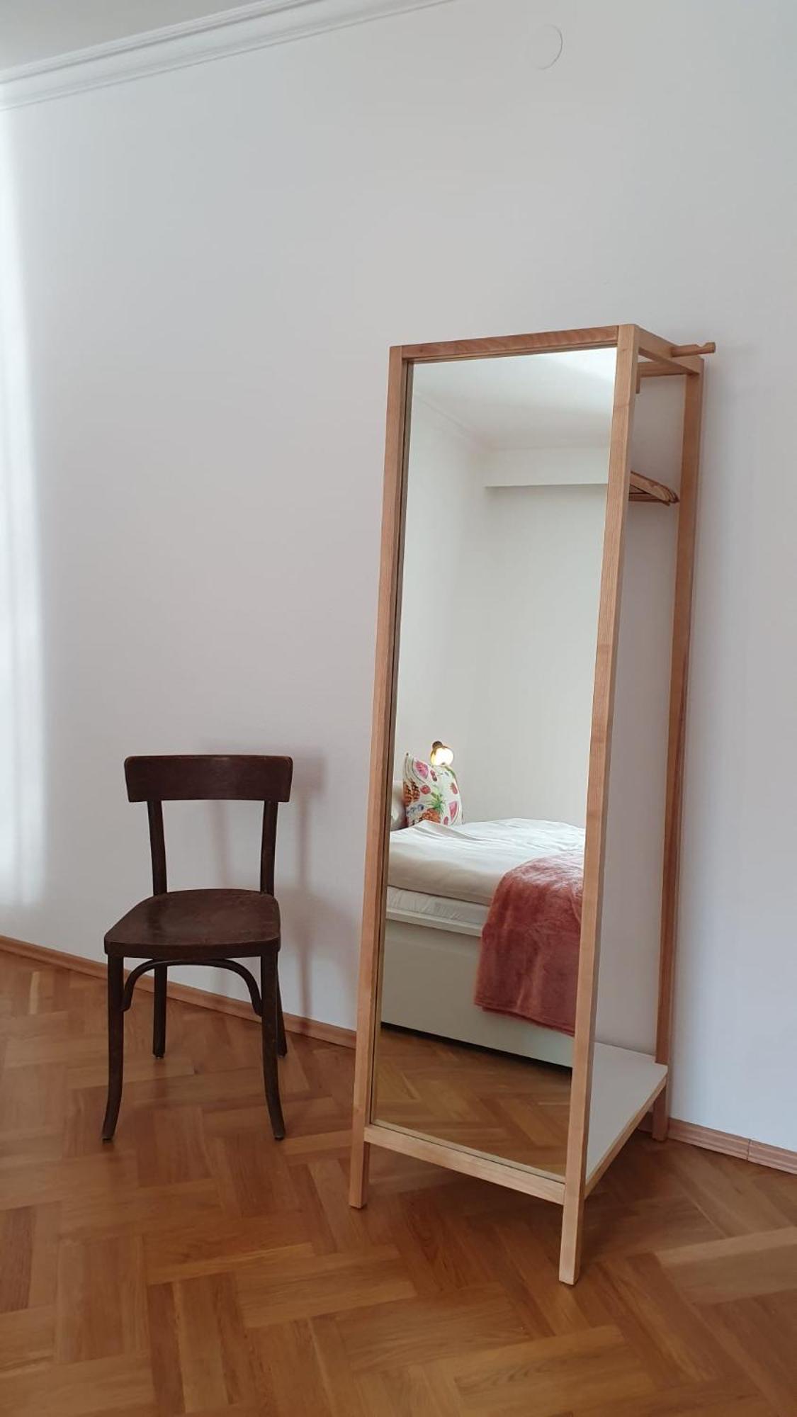 Gasthof Gruener Baum Kirchberg am Wechsel Bagian luar foto